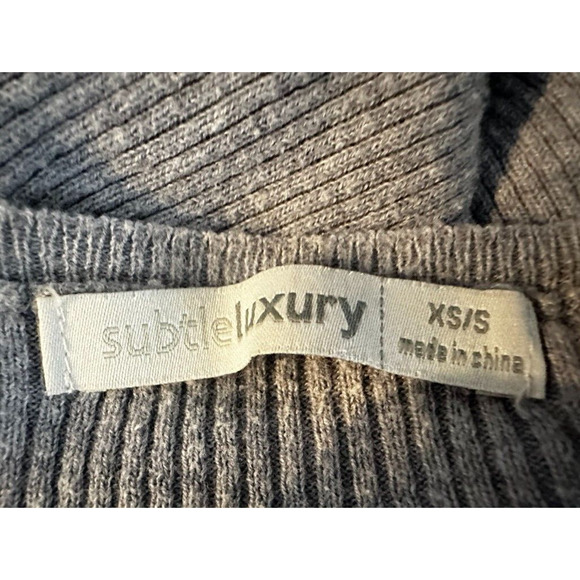 Subtle Luxury Believe XS/S Tencel Longsleeve Ribbed Side Slit Comfortable Crew - Picture 9 of 12